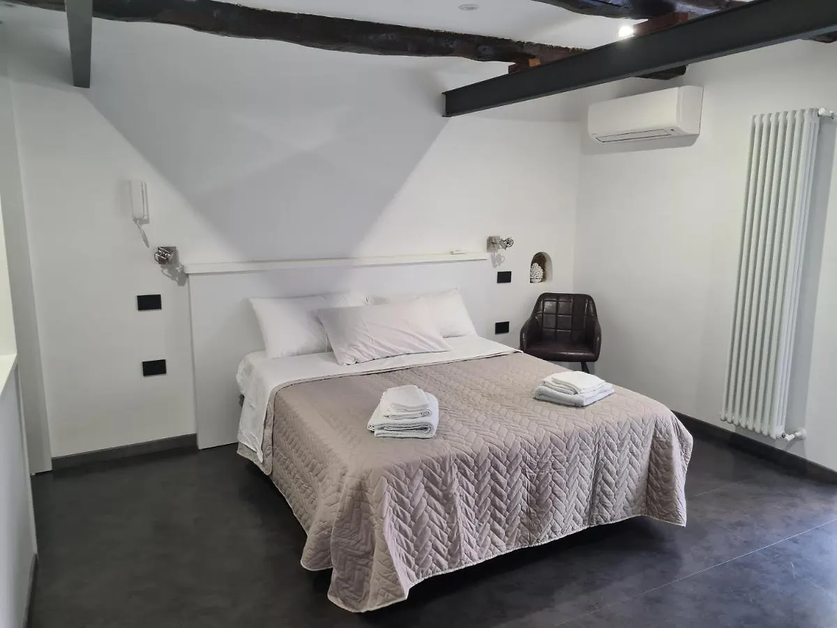 Apartament L'Orlando Innamorato Neapol
