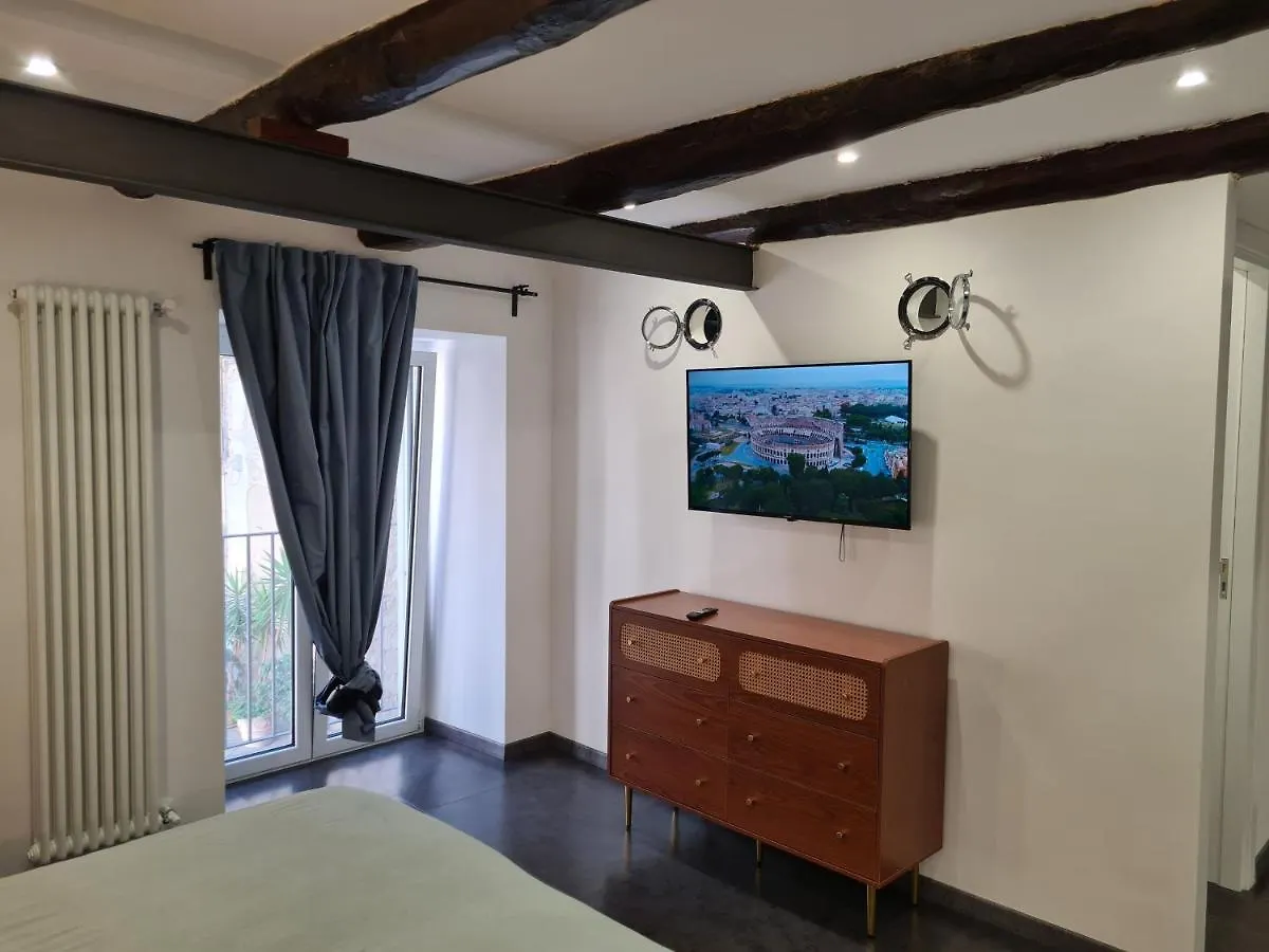 L'Orlando Innamorato Naples Apartment